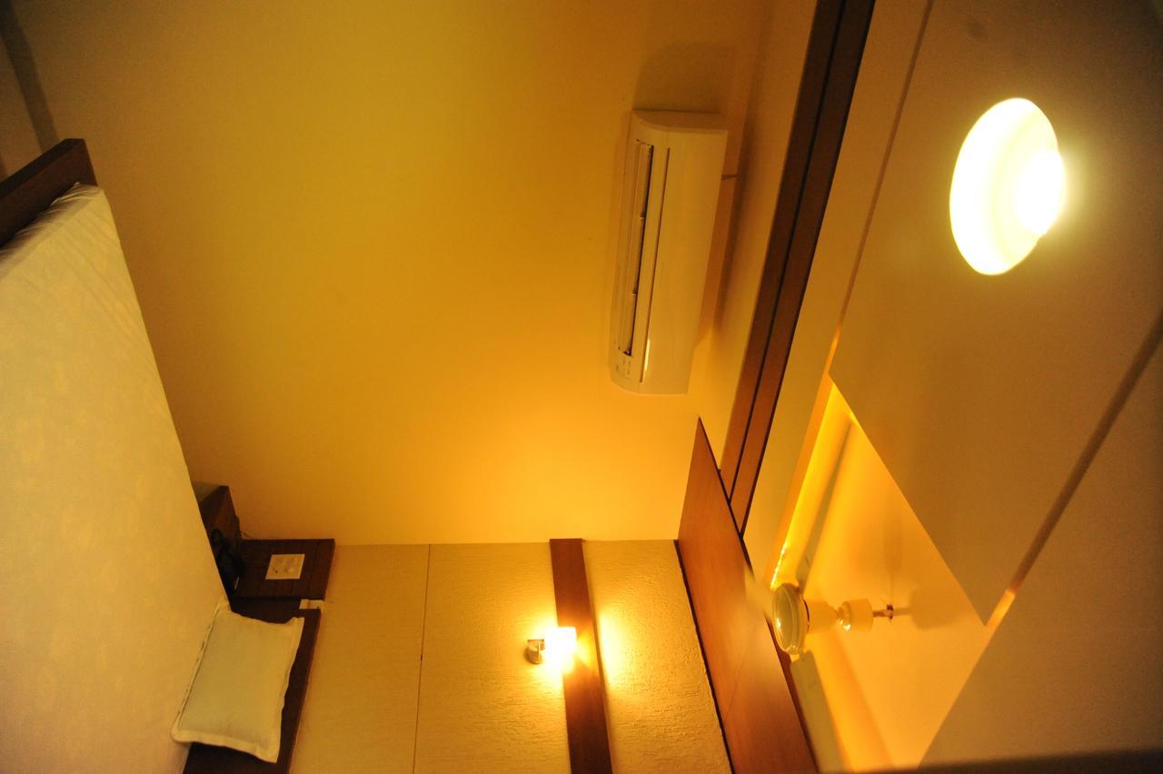Tulsi Motel Nadiād Екстериор снимка